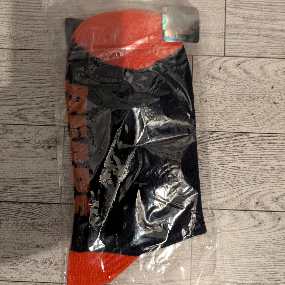 Chicago Bears Socks - Picture 3 of 3